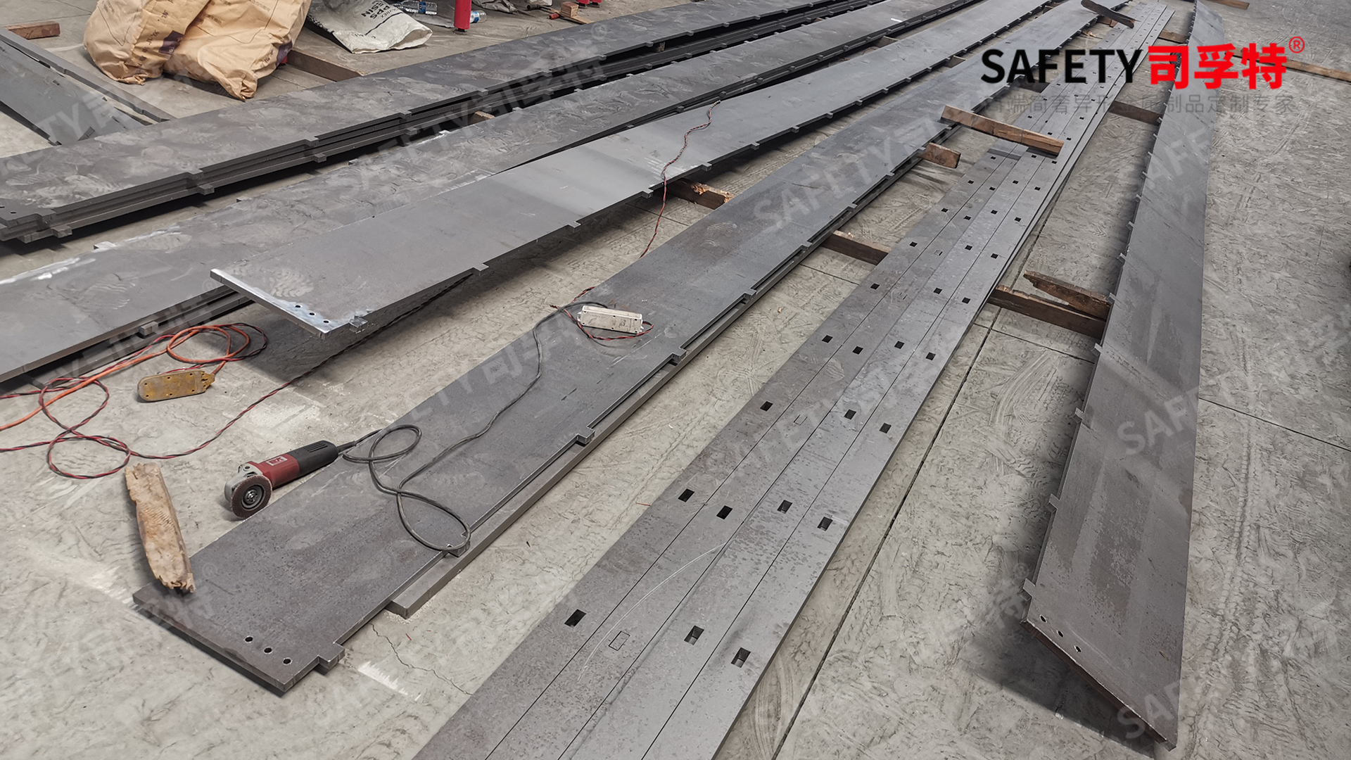 以過硬品質(zhì)與超高性價(jià)比贏得市場(chǎng)司孚特精致鋼(精制鋼)(圖5) 229-5.jpg