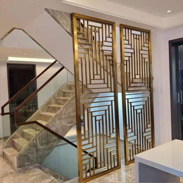 不銹鋼屏風(fēng)隔斷鏤空格柵客廳方通背景墻(圖1) 不銹鋼屏風(fēng)隔斷鏤空格柵客廳方通背景墻(圖1)