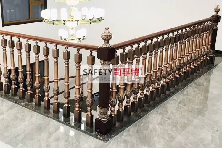 雕刻工藝銅藝樓梯扶手養(yǎng)護細則(圖1) 雕刻工藝銅藝樓梯扶手養(yǎng)護細則(圖1)