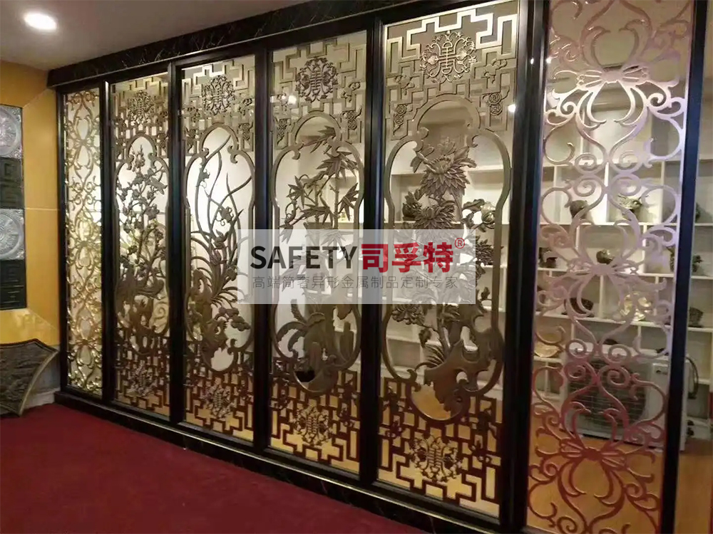 金屬屏風(fēng)有哪些種類？什么材質(zhì)的金屬屏風(fēng)好？[司孚特金屬屏風(fēng)](圖4)