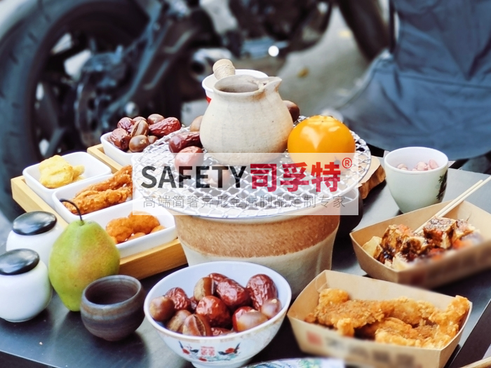 重拾“圍爐煮茶”文化，一起看看故宮藏畫里的“圍爐煮茶”[精制鋼圍爐茶桌](圖1)