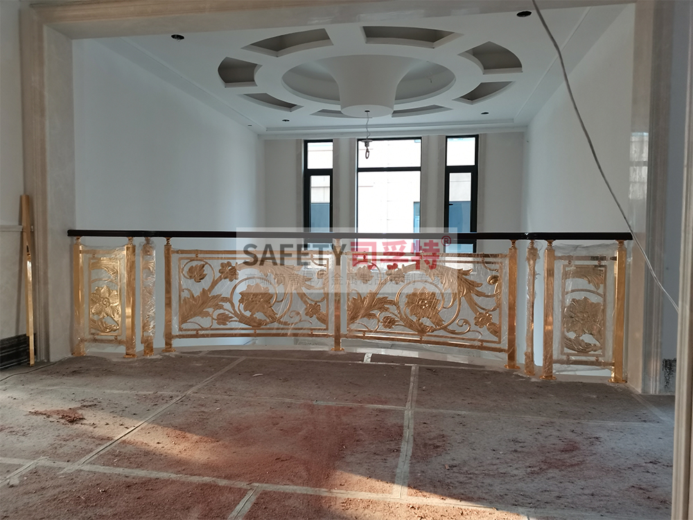 鋁藝鏤空雕花樓梯扶手：造型多樣，工藝成熟，彰顯高端品味(圖3)