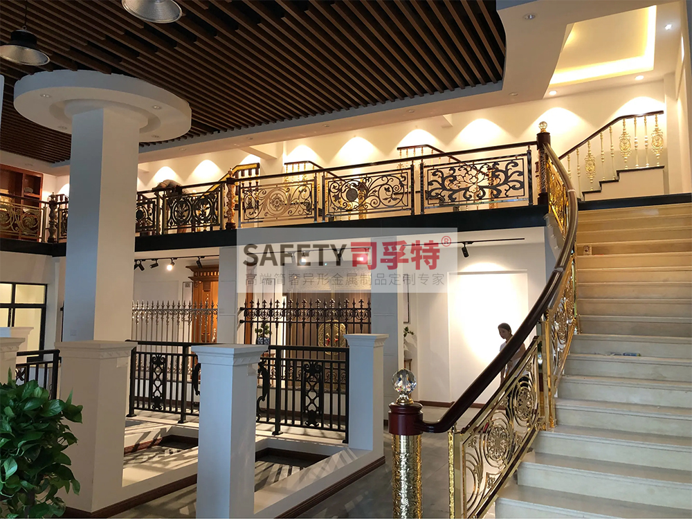 鋁藝鏤空雕花樓梯扶手：造型多樣，工藝成熟，彰顯高端品味(圖6)